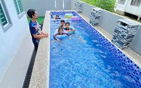 Rumah Tamu Hud Kuantan With Private Pool Bbq Picnic Set Near Beach